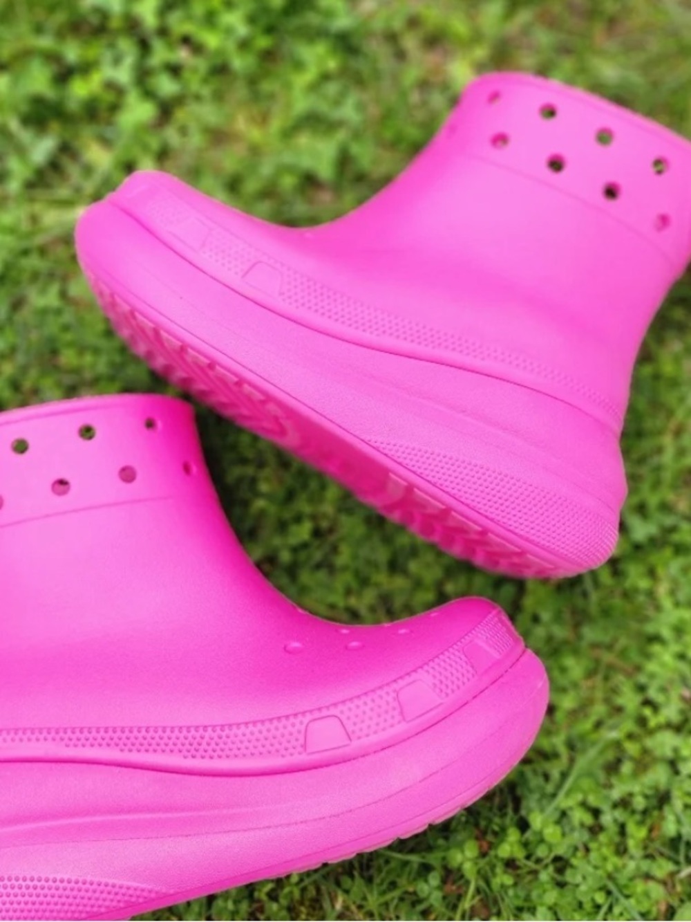 Crocs Classic Crush Rain Boot in Juice Pink
